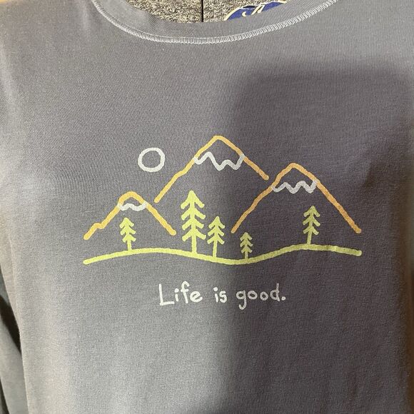 Life is Good Women’s Gray Long Sleeve Mountain Tree Crew Shirt NWT Size Medium - Picture 3 of 10